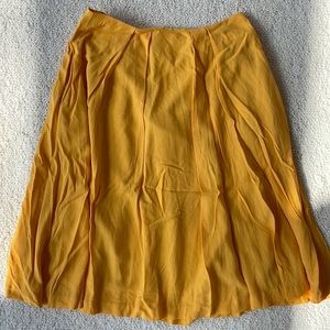 NWOT Marimekko Nelly skirt / Size 8 / Yellow